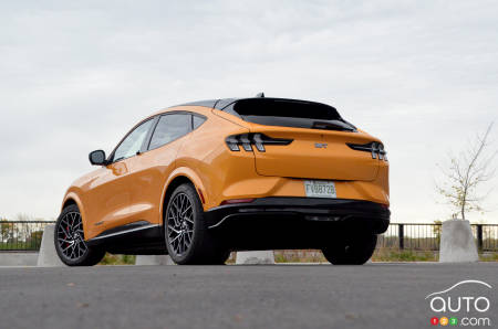 Ford Mustang Mach-E GT, trois quarts arrière